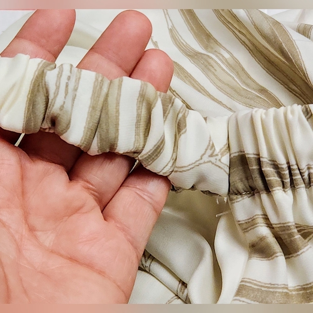 BB Dakota by Steve Madden Cream And Grey Palm Down Maxi Dress Size S - Picture 10 of 16